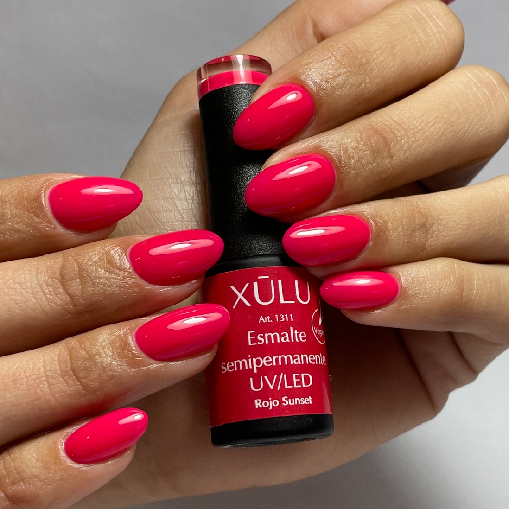 XÚLU ESMALTE SEMI UV/LED 311 - Rojo Sunset | Vista 3
